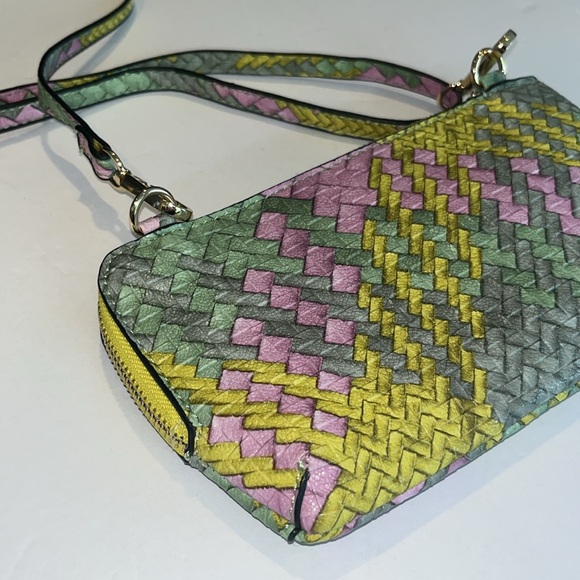 Woven Textured Handbag Shoulder Bag Yellow
Multi color. - Picture 5 of 12